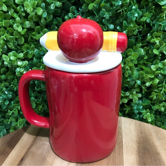 RAE Dunn New “I❤️ Teacher “ mug/lid - Picture 2 of 5